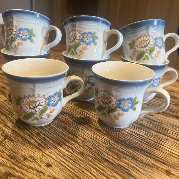 Set of 8 Vintage MIKASA CA 506 PRIMROSE Country Club Mugs Cups Japan EXCELLENT - Picture 1 of 5